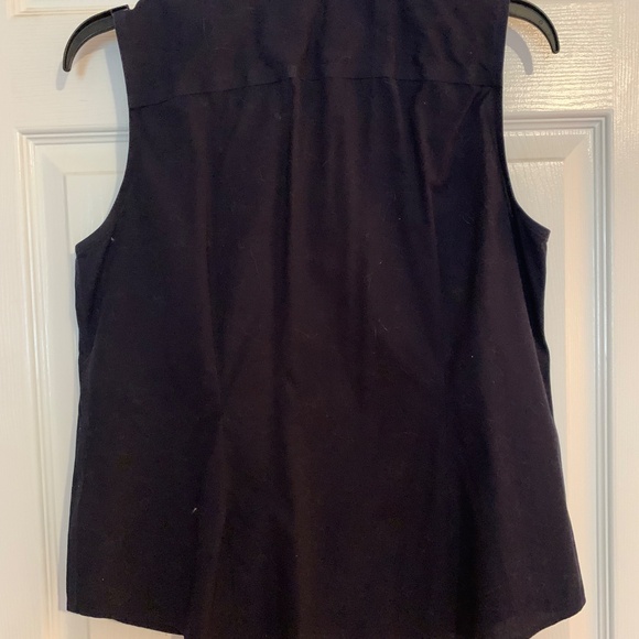 Talbots black sleeveless women’s blouse, size 10P - Picture 3 of 5